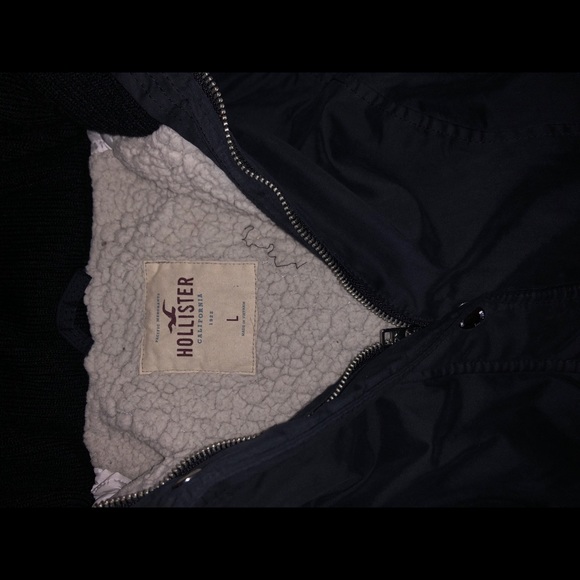 Hollister Winter Coat - Picture 1 of 2